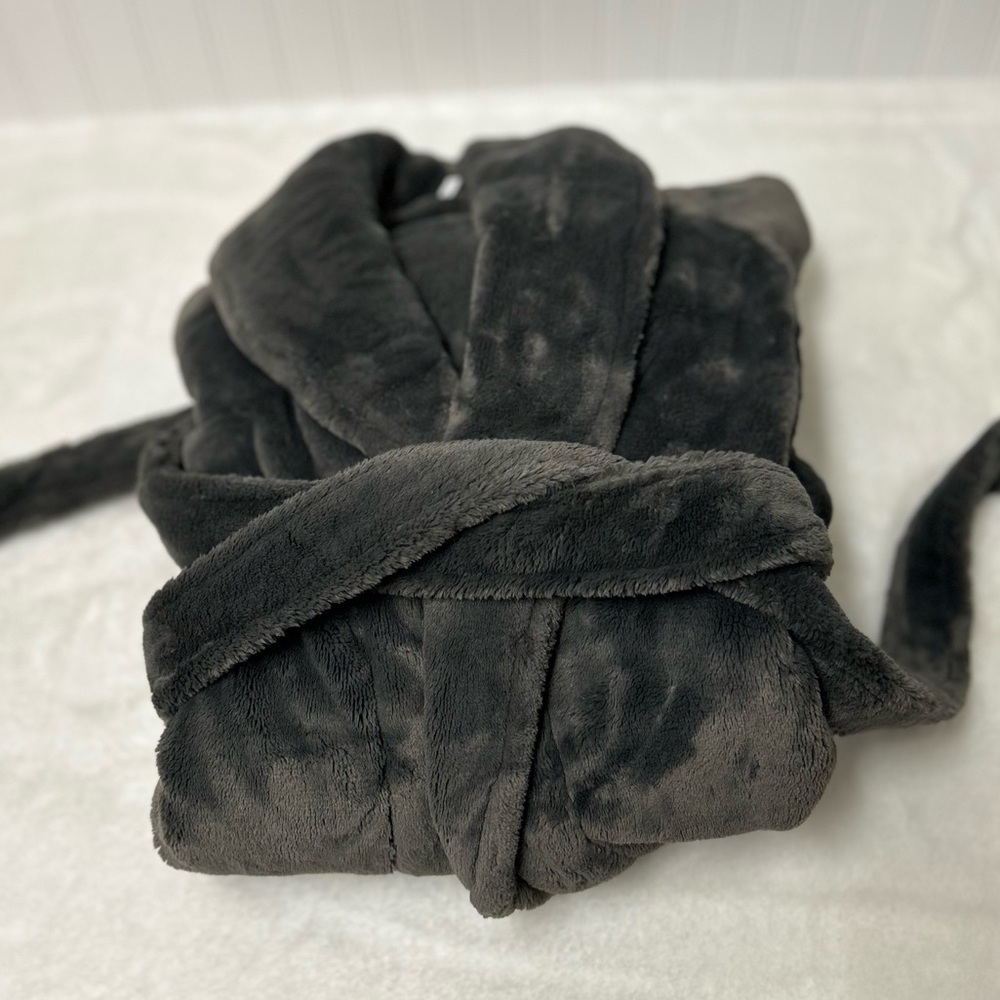 Pottery Barn charcoal cloud nine Plush Robe